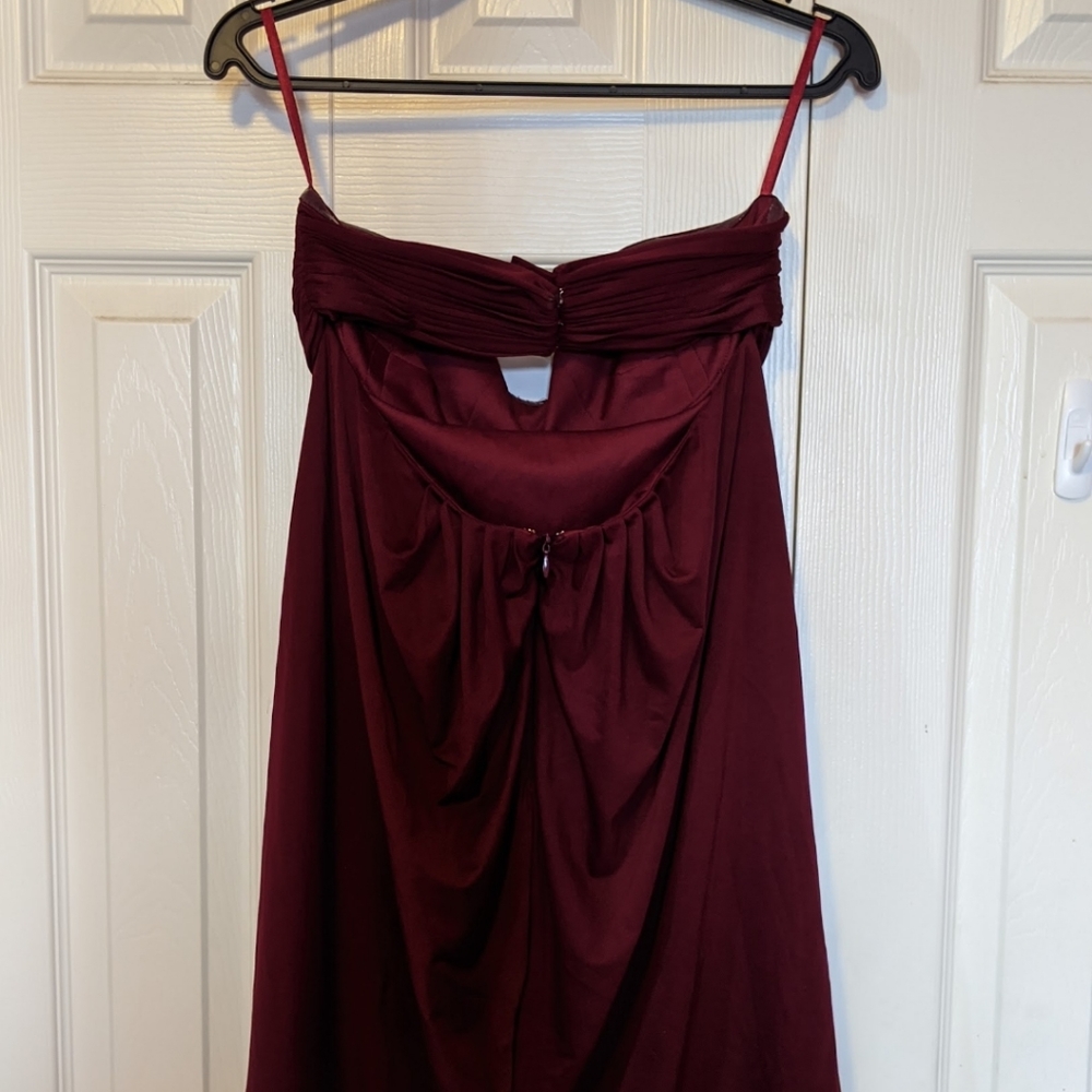 Le Chateua Rich Burgundy Dress - Picture 2 of 5